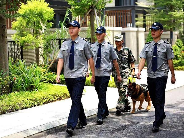 門(mén)衛(wèi)保安公司是怎么處理緊急情況的？